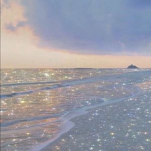 Meet your Posher, Abbi-jean